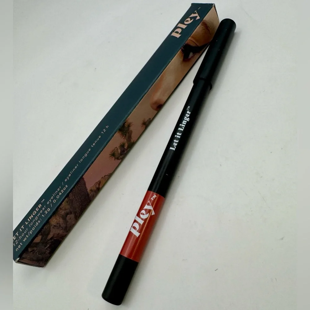 Pley Let it Linger 12-hour Longwear Eyeliner - Chili Pepper (Spicy Red)